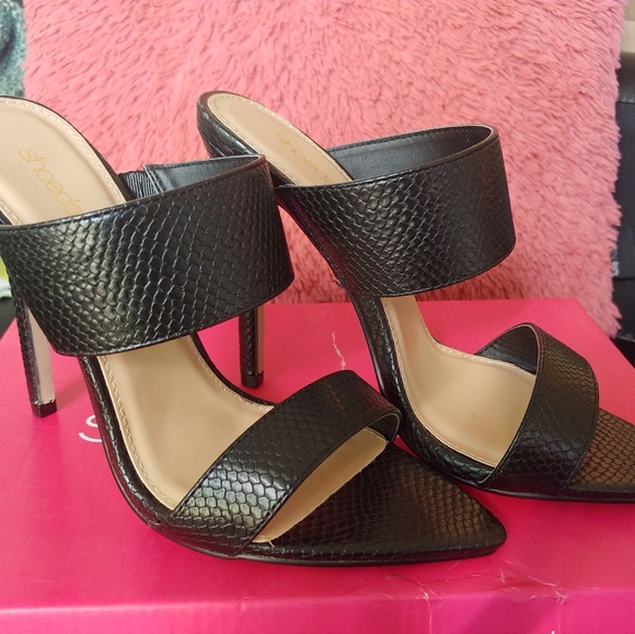 Shoe dazzle heels size 8 - Picture 2 of 2